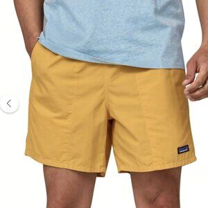 NWT Patagonia Men's Funhoggers Shorts 100% Cotton (Surfboard Yellow) Sz XL